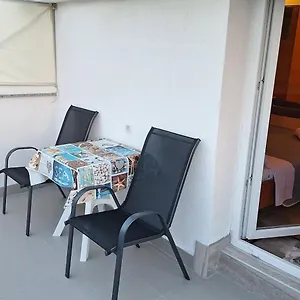 Alex Apartmán
